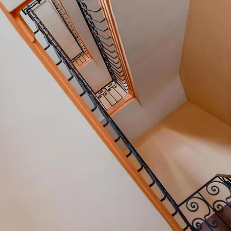 Apartament 3br In Lingotto Fiere, Station & Metro Nearby Turyn