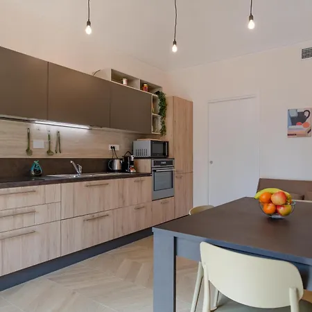 3br In Lingotto Fiere, Station & Metro Nearby Apartament