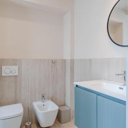 3br In Lingotto Fiere, Station & Metro Nearby Turyn